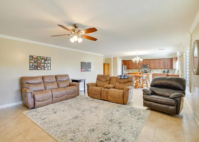 Arizona Vacation W/ Patio & Grill! Holiday home Corona de Tucson